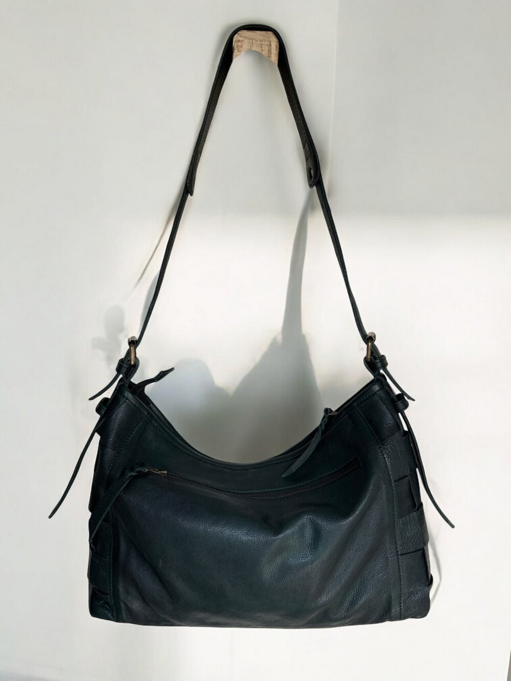 Maymith Luxe Weave Shoulder Bag – Bold, Chic & Timeless - Image 2