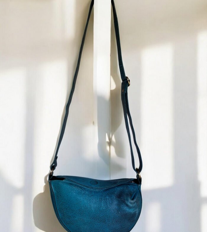 Maymith Moonlit Crossbody – A Statement in Elegance