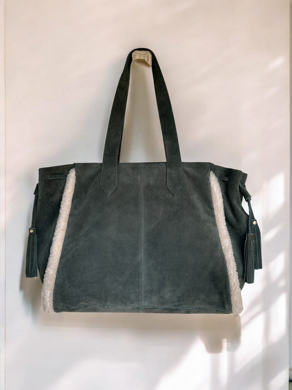 Maymith Luxe Shearling Tote – Cozy Chic Meets Everyday Elegance