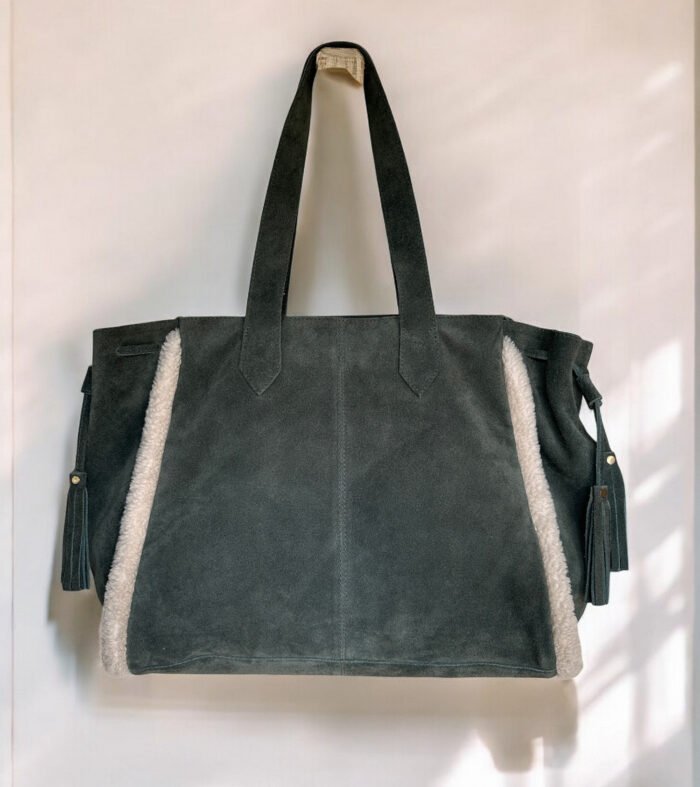 Maymith Luxe Shearling Tote – Cozy Chic Meets Everyday Elegance