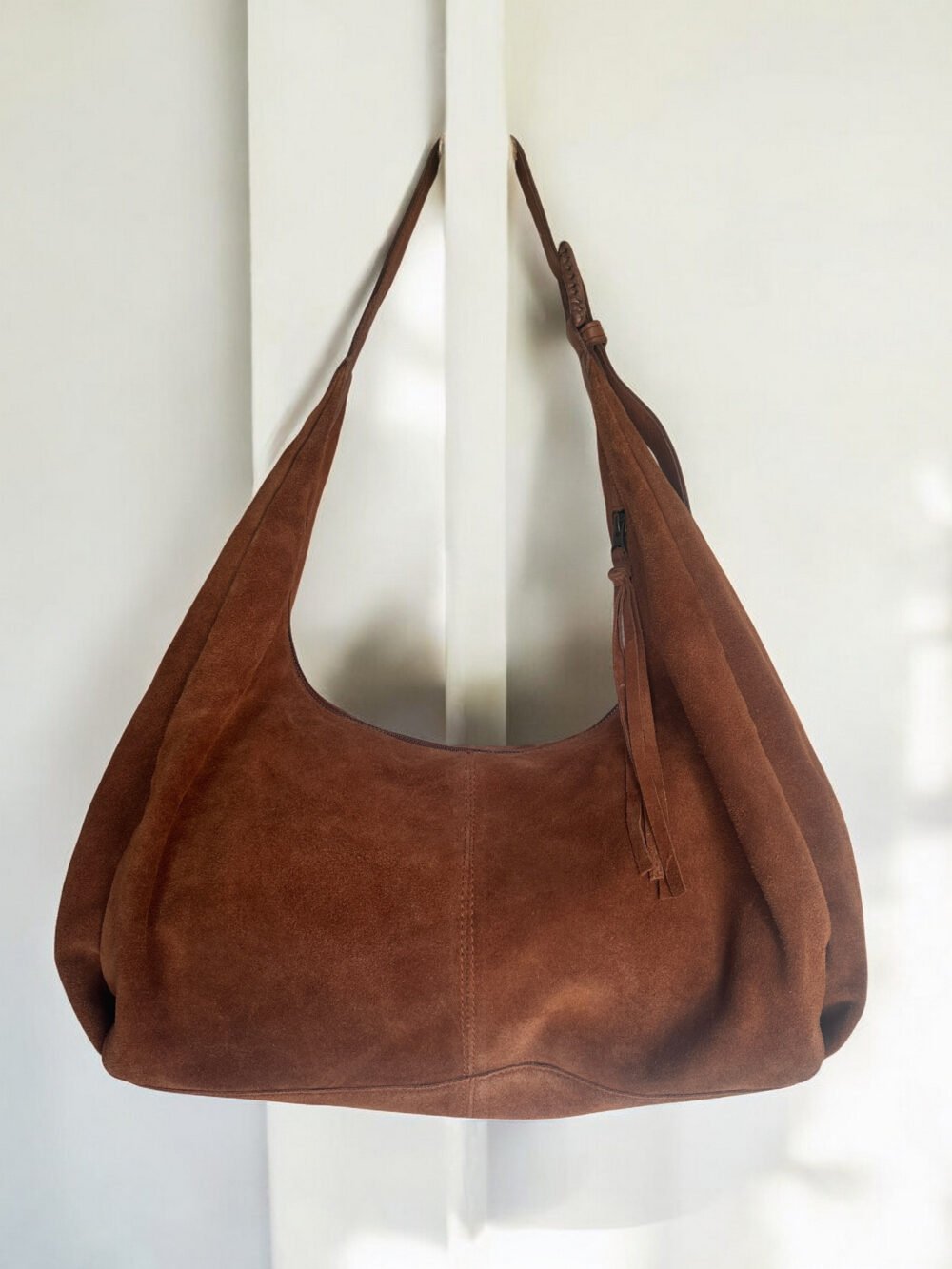 Maymith Luxe Nomad Hobo – Effortless Charm, Timeless Appeal