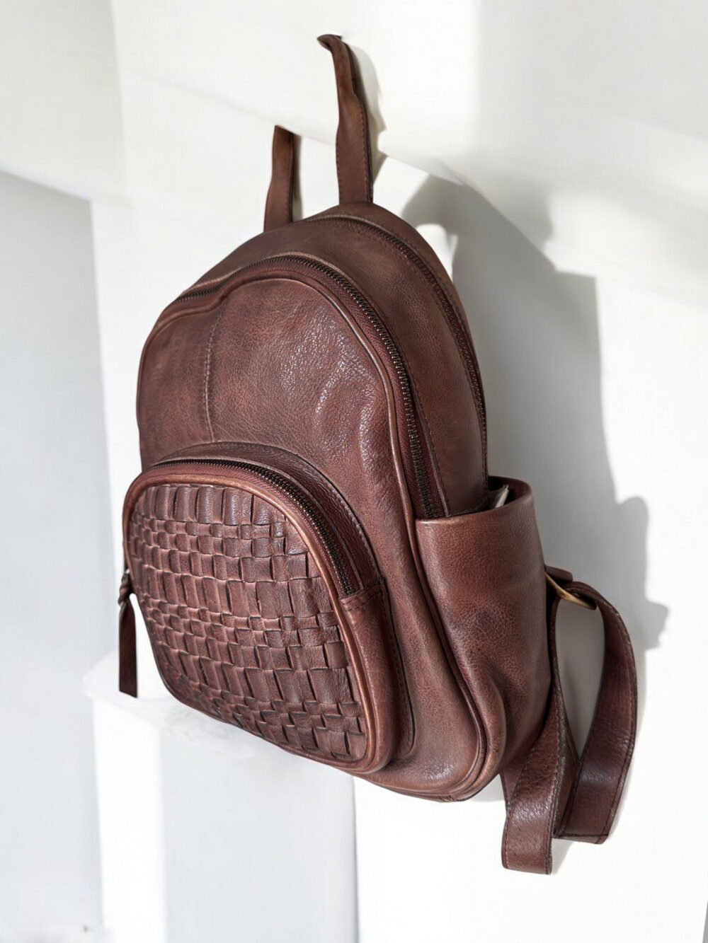 Maymith Vintage Woven Backpack – Classic Craftsmanship Meets Everyday Functionality - Image 4