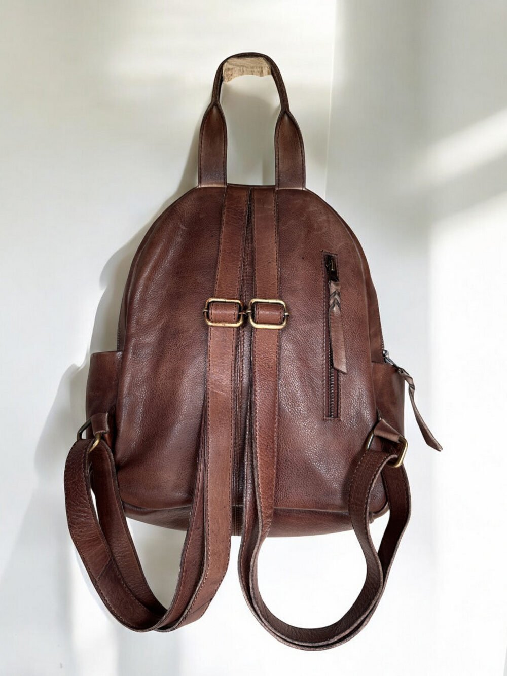 Maymith Vintage Woven Backpack – Classic Craftsmanship Meets Everyday Functionality - Image 2