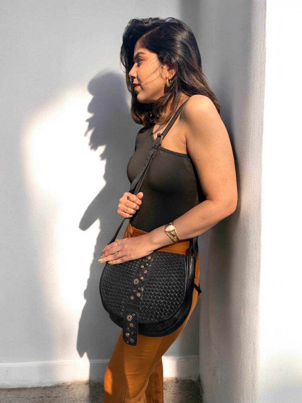 Maymith Noir Woven Saddle Bag – Edgy Elegance in Every Step - Image 5