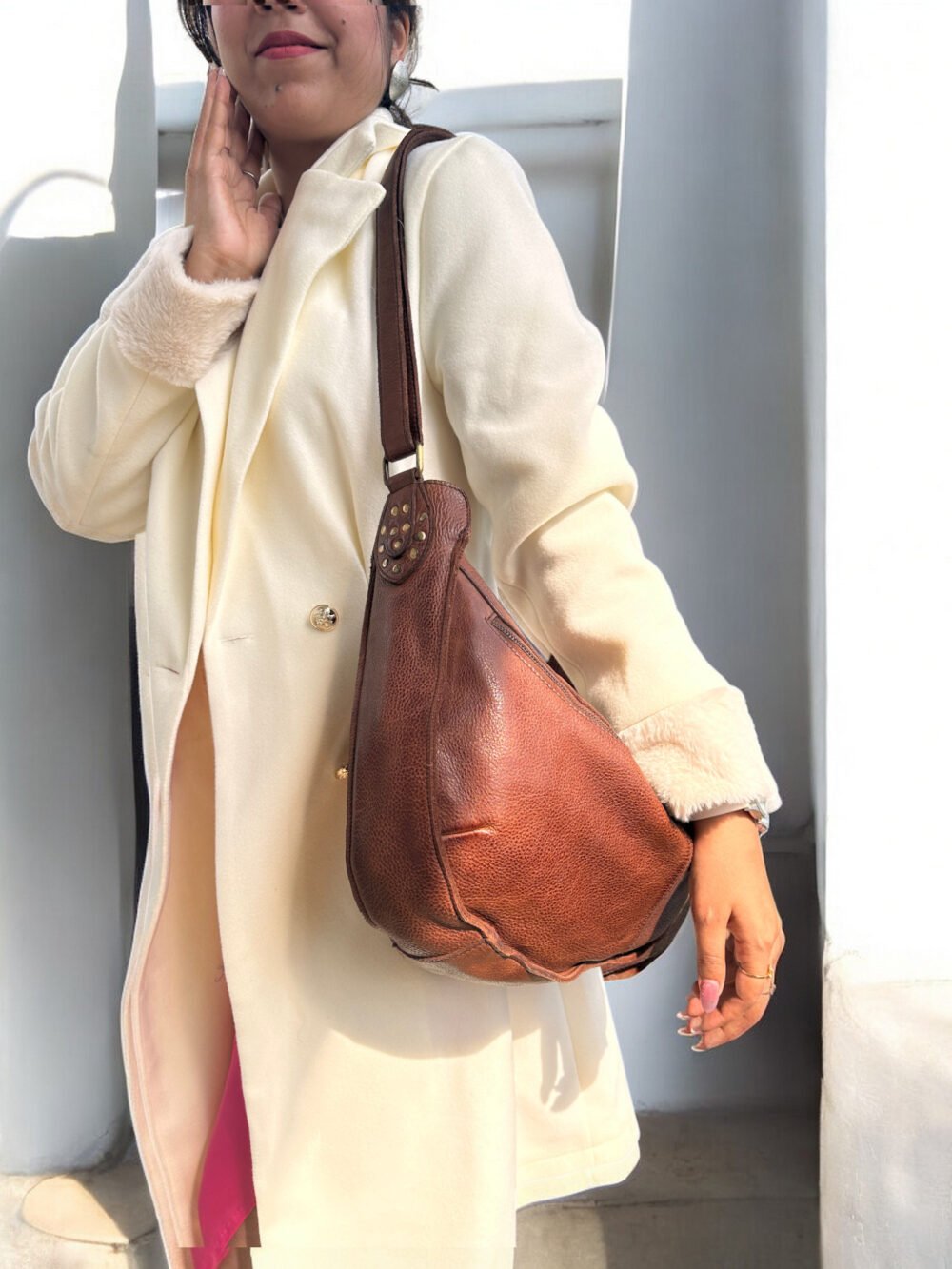 Maymith Rustic Bloom Hobo – Effortlessly Chic, Undeniably Bold - Image 4