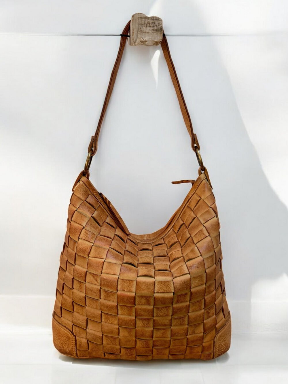 Maymith Woven Luxe Hobo – Artistry Meets Everyday Elegance