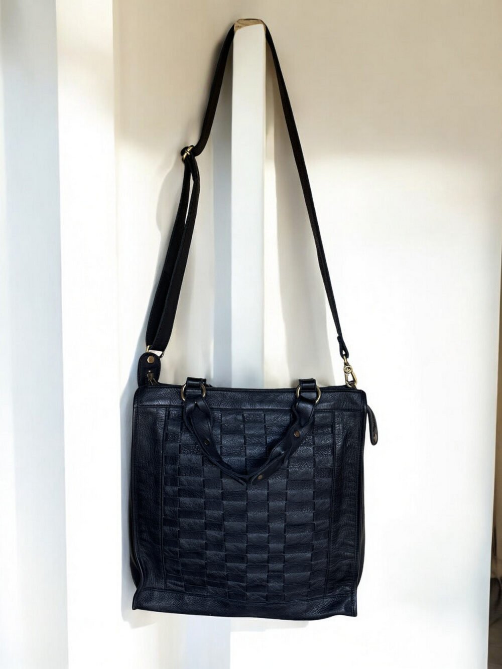 Maymith Noir Weave Tote – Bold, Chic & Timeless