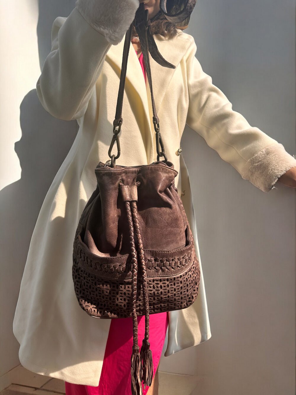 Maymith Vintage Leather Bucket Bag – Boho Chic, Timeless Spirit - Image 3