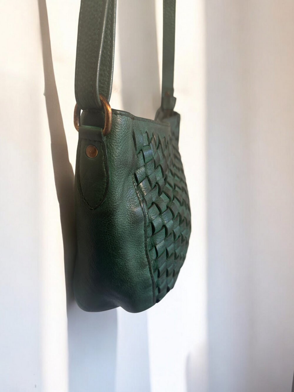 Maymith Emerald Woven Sling – Effortless Charm, Timeless Style - Image 2