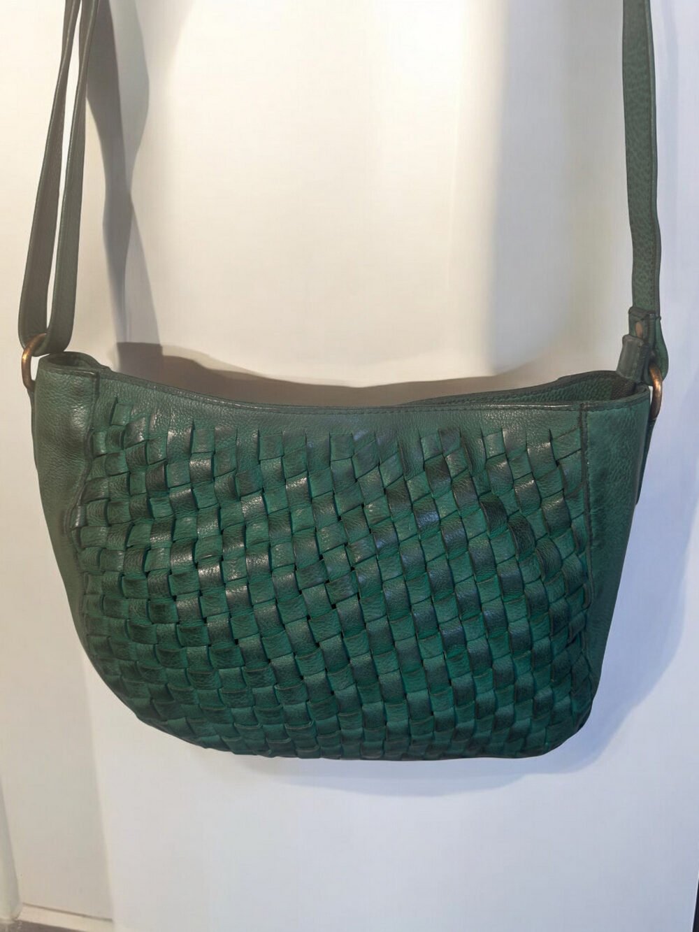 Maymith Emerald Woven Sling – Effortless Charm, Timeless Style - Image 4