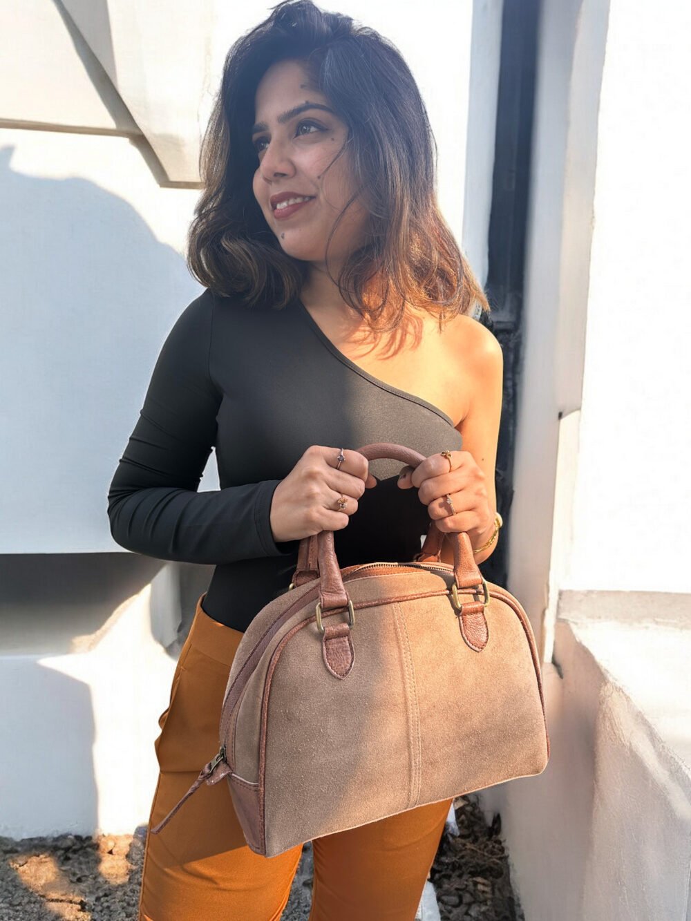 Maymith Luxe Vintage Satchel Bag – Timeless Elegance, Everyday Versatility - Image 6