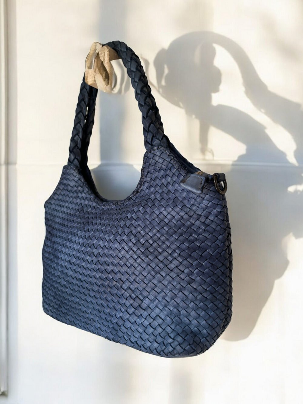 Maymith Woven Elegance Tote – Timeless Craftsmanship, Modern Luxury - Image 3